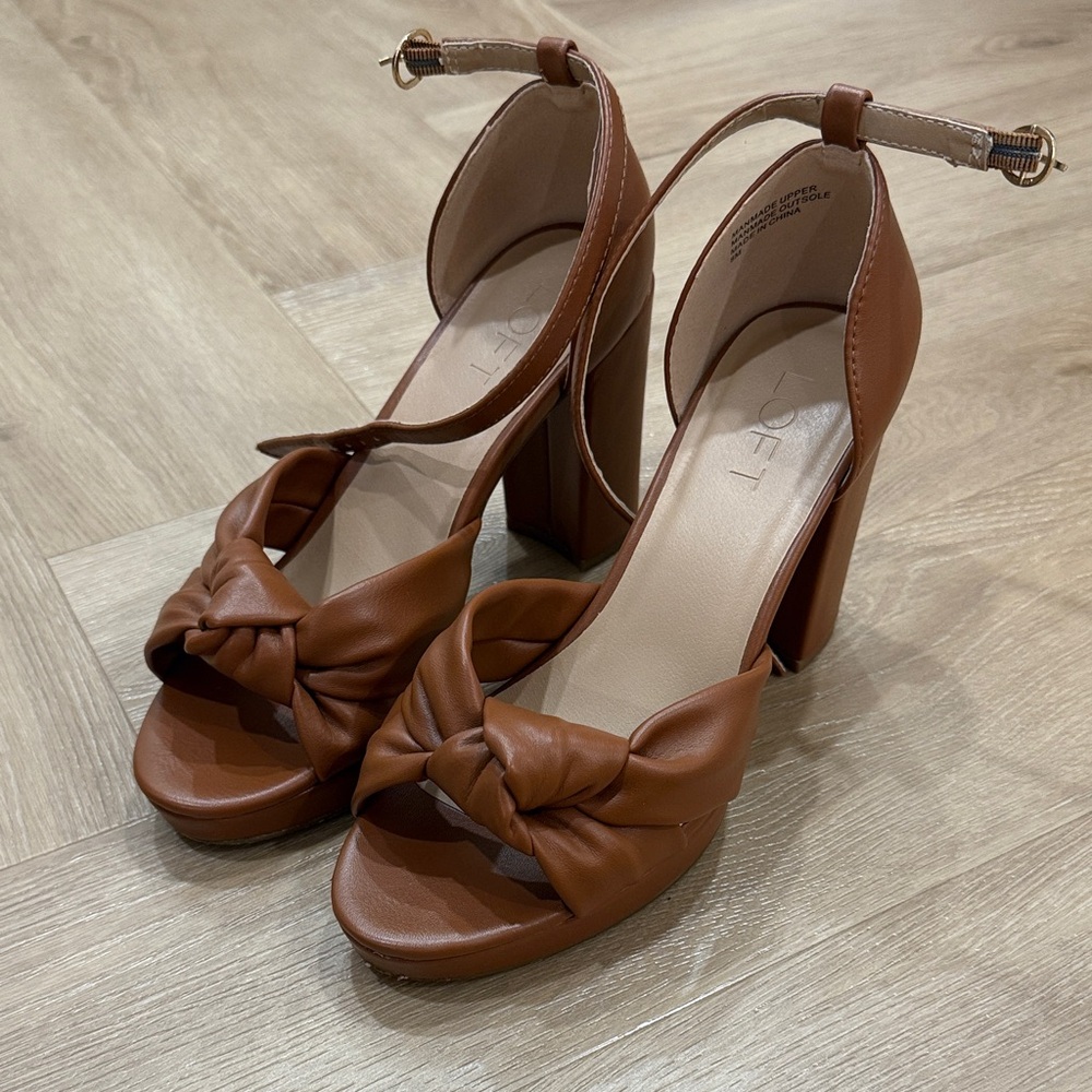 Platform heel sandals